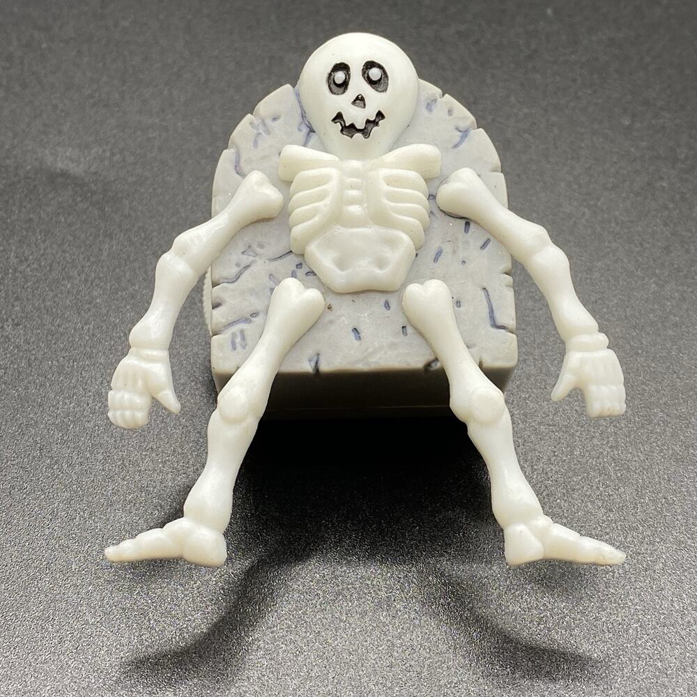 1990 Hallmark Skeleton Gravestone Brooch Mechanical Wind Up Pin Halloween